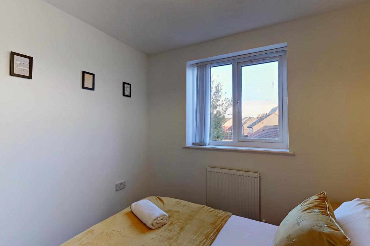 Air Host And - Young House One - 2 Bedroom Sleeps 5 *